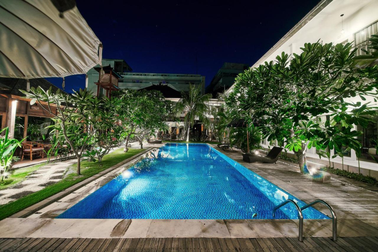 Easy Surf Camp Hotel Kuta Lombok Eksteriør billede