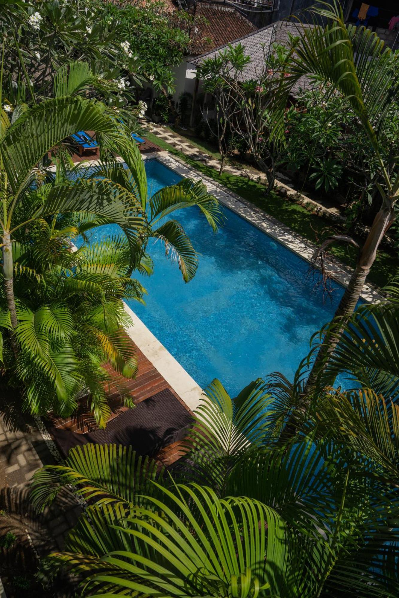 Easy Surf Camp Hotel Kuta Lombok Eksteriør billede